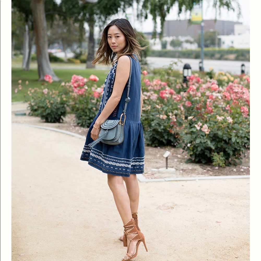 Navy Sea NY sleeveless embroidered dress!